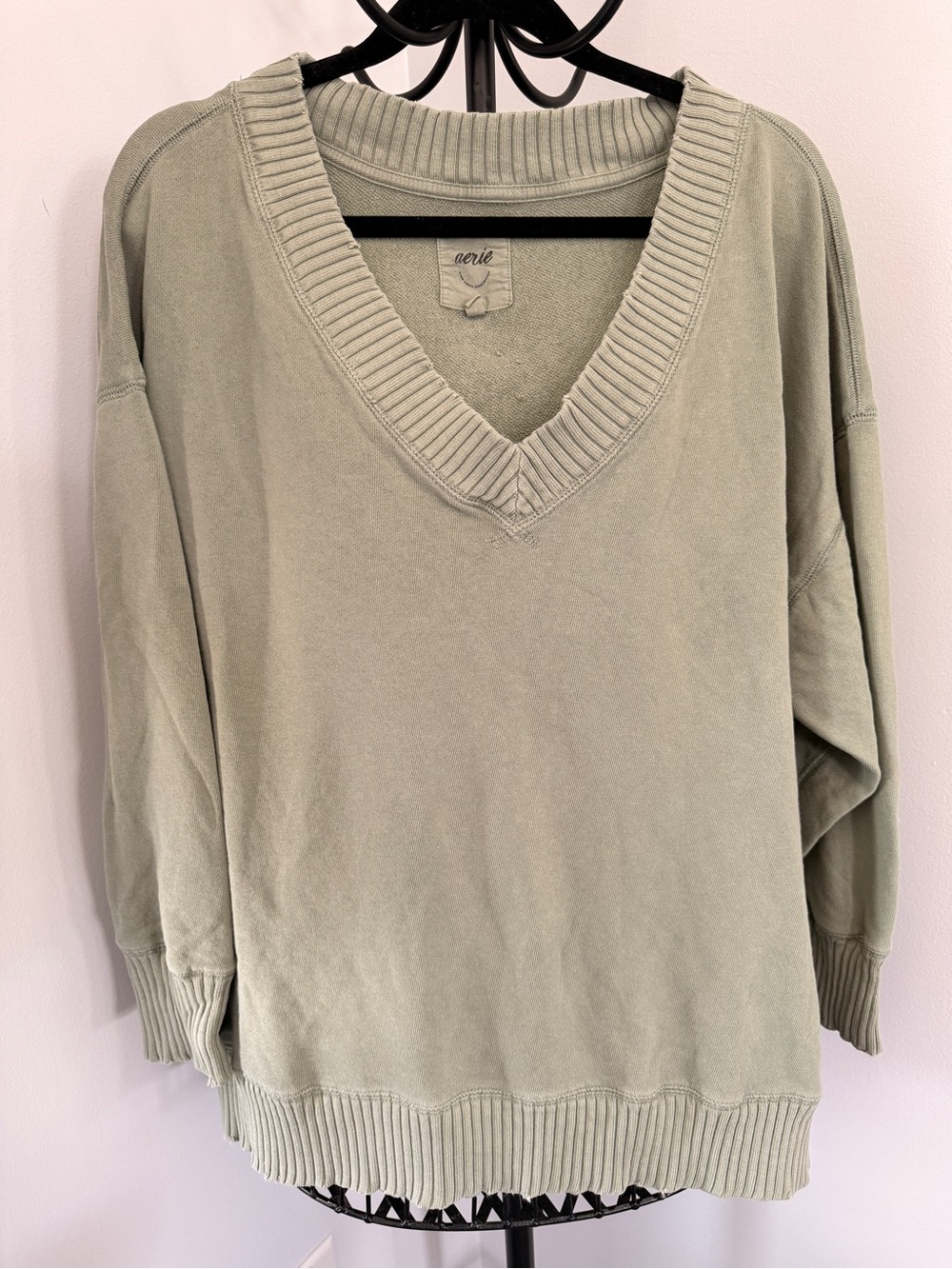 aerie Lightweight V-Neck Sweater in Sage Green